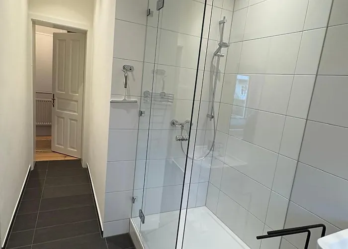 Premium In Altstadtnähe Apartment *